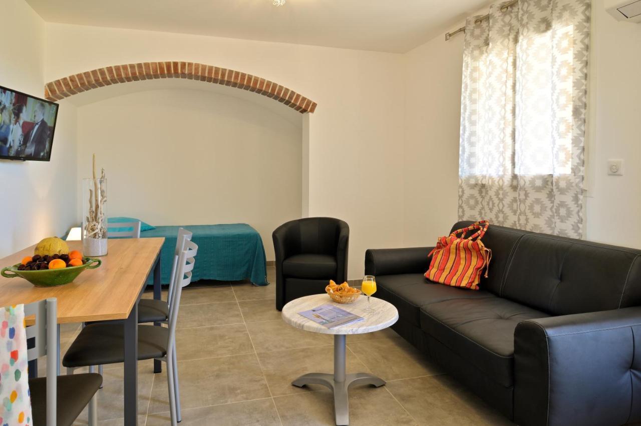 Residence Roc E Mare טיוקסיה חדר תמונה